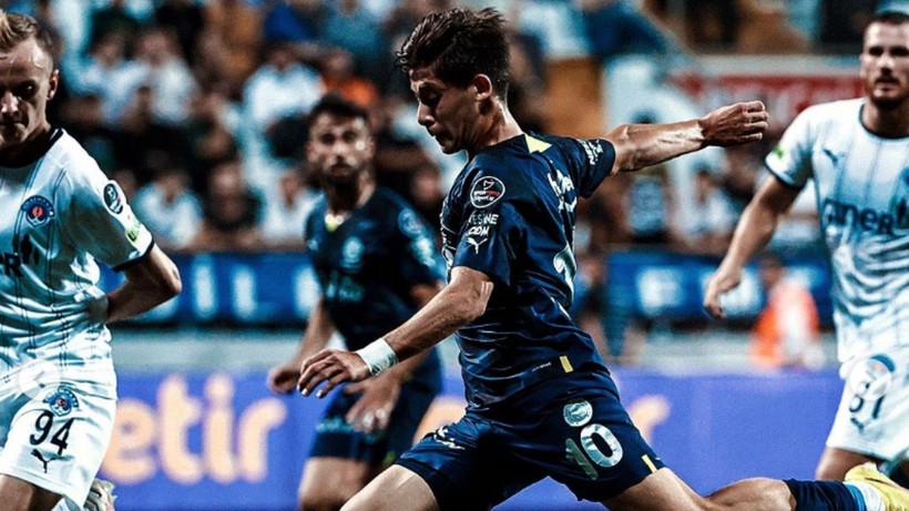 10 numara Arda Güler'den 10 numara goller! Fenerbahçe’de yıldız parlamaya devam ediyor - Resim: 2