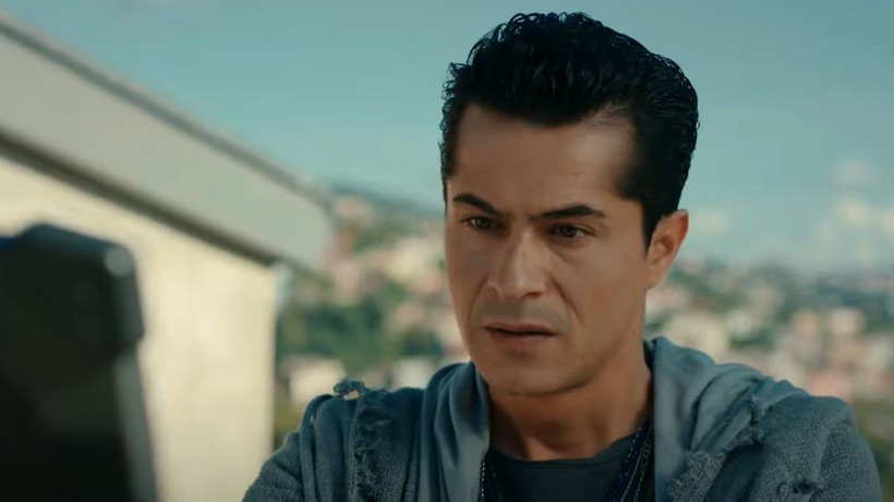 Mahkum dizisinde günlerce çok konuşulacak sahne; Seyirci onun gittiğini sanıyordu - Resim: 1