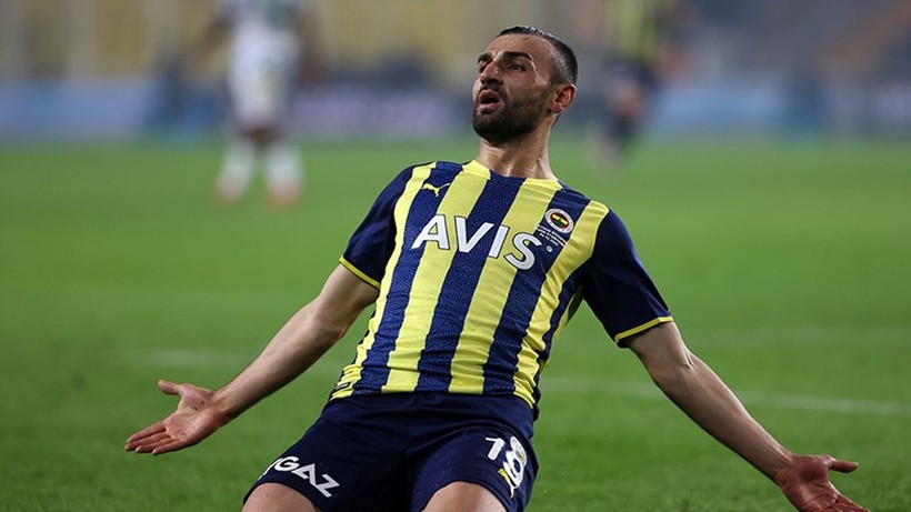 Serdar Dursun bakın hangi takım ile anlaştı; Fenerbahçe taraftarı ayağa kalktı - Resim: 2