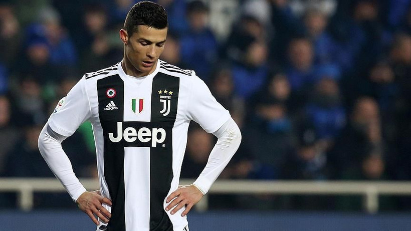Cristiano Ronaldo iki yıllık resmi sözleşmeyi imzaladı; İşte duyanları çok şaşırtacak maaşı - Resim: 1
