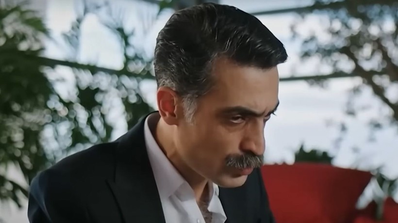 Yalı Çapkını dizisinin efsane başrolü veda etti; Böyle değişiklik görülmedi - Resim: 3