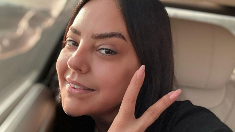 Ebru Gündeş hayranlarını şaşırtan evlilik detayı; Ünlü şarkıcının sevgilisi bakın kim çıktı - Resim: 4