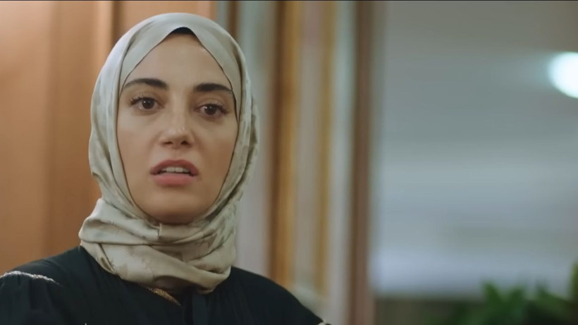 Ve Kızılcık Şerbeti dizisinde beklenen oldu; RTÜK inceleme başlatmıştı - Resim: 4