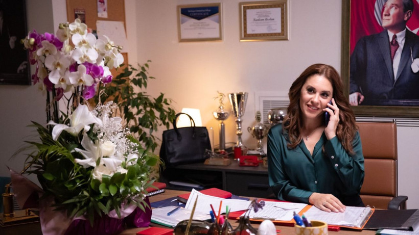 Kızılcık Şerbeti dizisinden "U" dönüşü; Tepkilerin odağındaydı, şimdi zirvede - Resim: 1