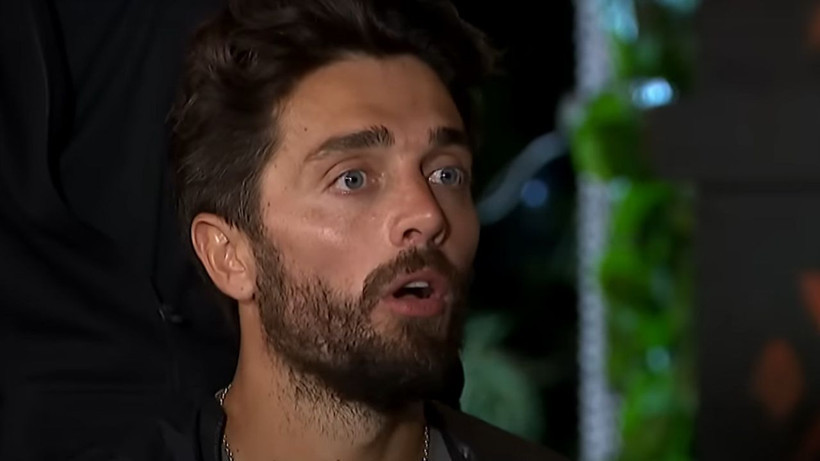 Acun Ilıcalı o ismi bir telefonla kovdu; Survivor yarışması fena karıştı - Resim: 1