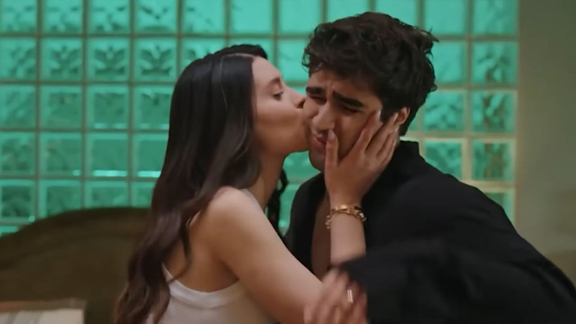 Yalı Çapkını dizisinden flaş başrol hamlesi; Ekran başındakiler resmen topa tuttu - Resim: 1