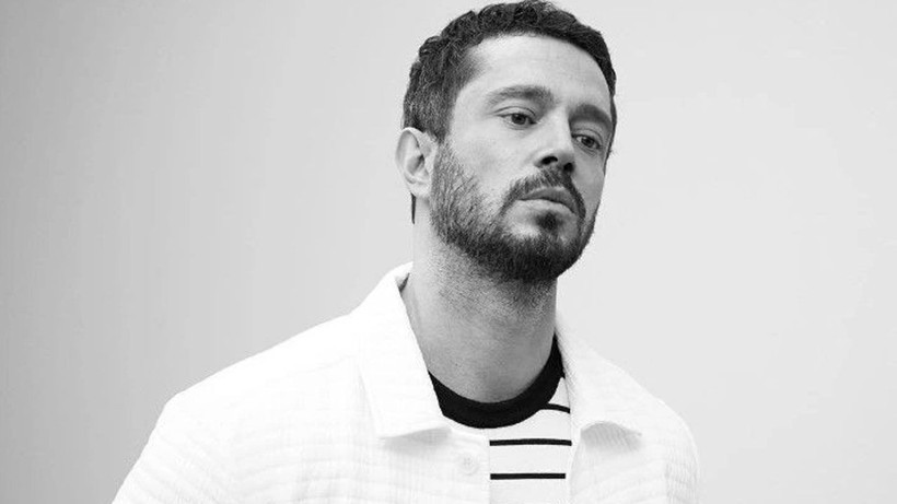 Şarkıcı Murat Boz eski haline geri döndü; "Sen gerçek misin?" - Resim: 1