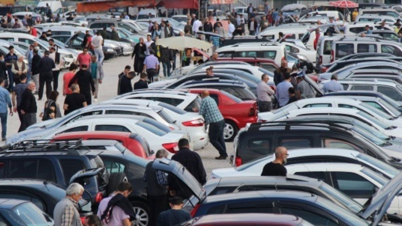 İkinci el otomobil fiyatları dibi gördü; Yeni düzenleme sonrası ortalık çalkalanıyor - Resim: 1
