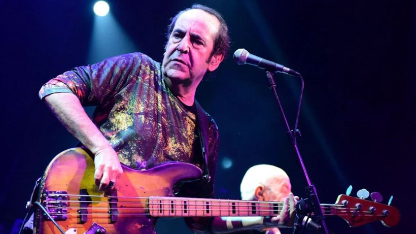 Özkan Uğur'un vefatı ünlüleri yasa boğdu - Resim: 3