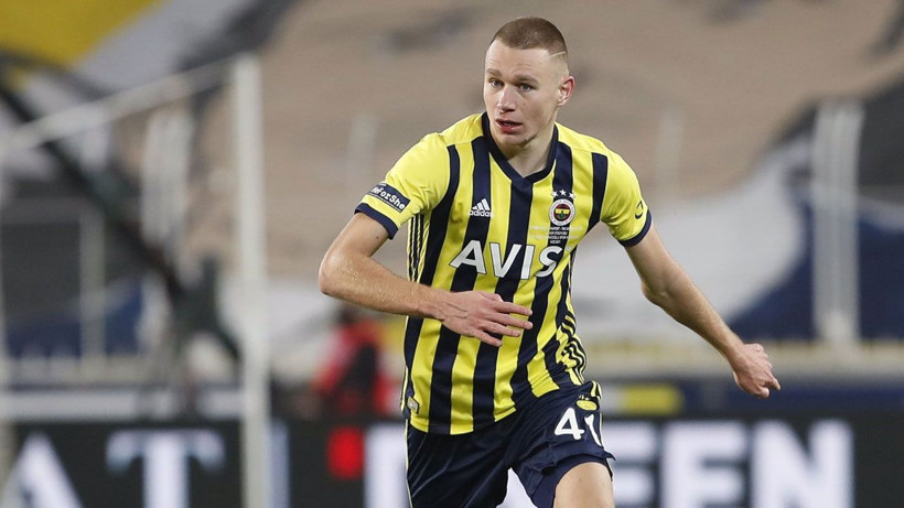 Fenerbahçe’de büyük kriz! Yıldız isim ayrıldı – Yeni takımı herkesi şaşırttı - Resim: 2