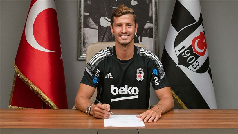 Beşiktaş'ta flaş Cenk Tosun ve Salih Uçan kararı; Son görüşmeler yapılacak - Resim: 4