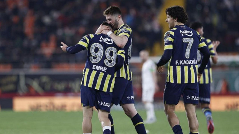 Başarılı futbolcu Emre Mor Fenerbahçe’ye veda etti; Fenerbahçe’de bir kriz daha - Resim: 2