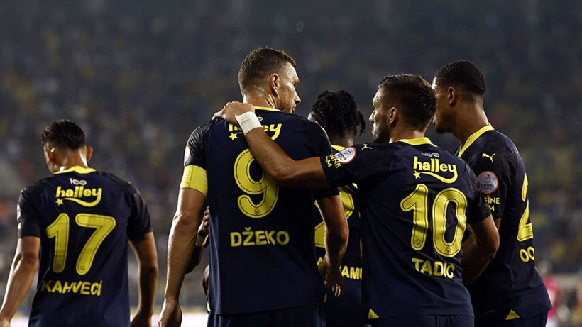 Fenerbahçe Süper Lig’de yılın çılgınlığını yaptı; Dünyaca ünlü yıldız rekor ücrete geliyor - Resim: 2