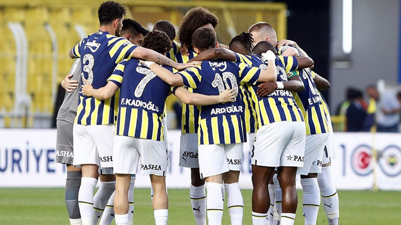 Fenerbahçe’de ortalığı karıştıran ayrılık kararı; Yıldız futbolcu ile anlaşma sağlanamadı - Resim: 2