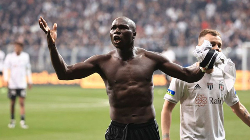 Yıldız futbolcu Vincent Aboubakar ülkesine gitti; Beşiktaş'ta Trabzonspor derbisi öncesi deprem - Resim: 4