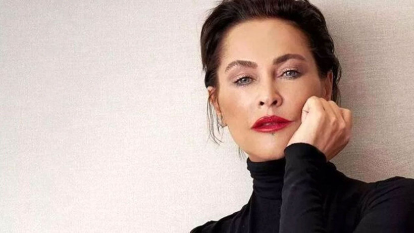 Canlı yayında çok konuşulacak sözler! “Hülya Avşar sokak ortasında soyunurdu ben de…” - Resim: 1
