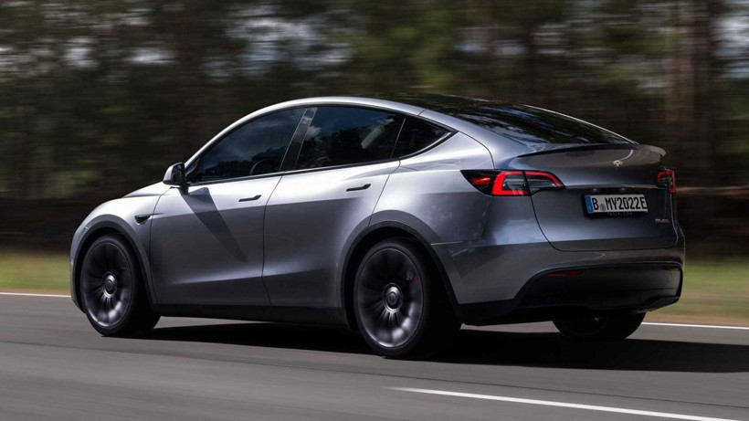 Sürpriz! Tesla Model Y fiyatları da çıldırdı; Anlaşılan yollarda daha çok göreceğiz - Resim: 4