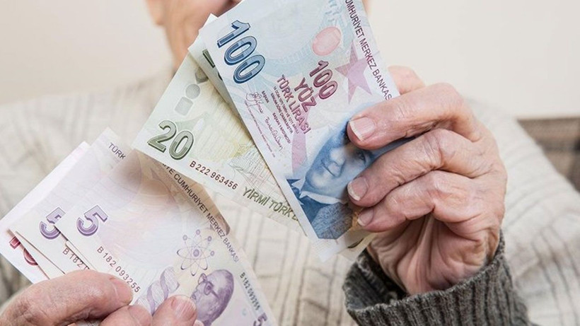 Dikkat çeken emekli ikramiyesi açıklaması! O kişilere ödeme yapılmayacak - Resim: 1