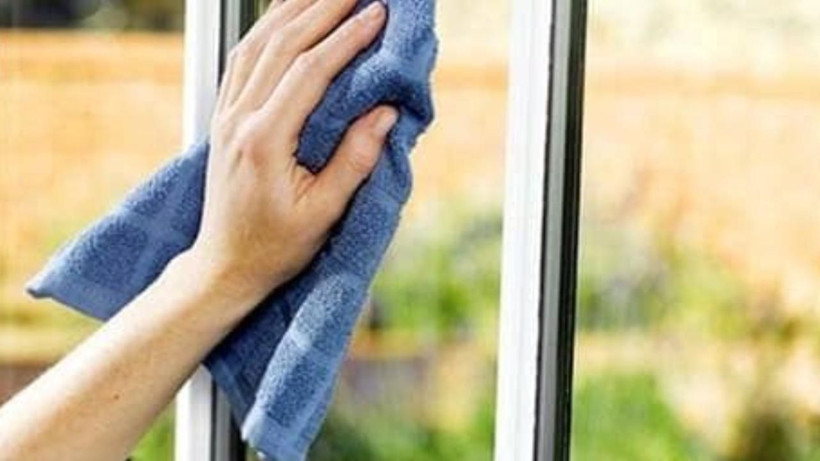 Ev hanımlarının işini kolaylaştıracak temizlik sırrı! Yağmurlu günlerde camlarınızda tek bir su damlası bile kalmıyor - Resim: 2