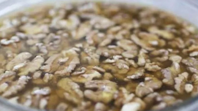 Kollardaki istenmeyen tüyleri yok ediyor. Anında etkili acısız doğal yöntem… - Resim: 2