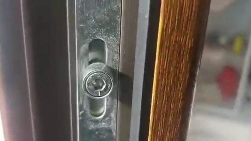 Daha önce kimse fark etmemişti! Pencerelerde bulunan bu ayar evinizi hamam gibi yapıyor - Resim: 1