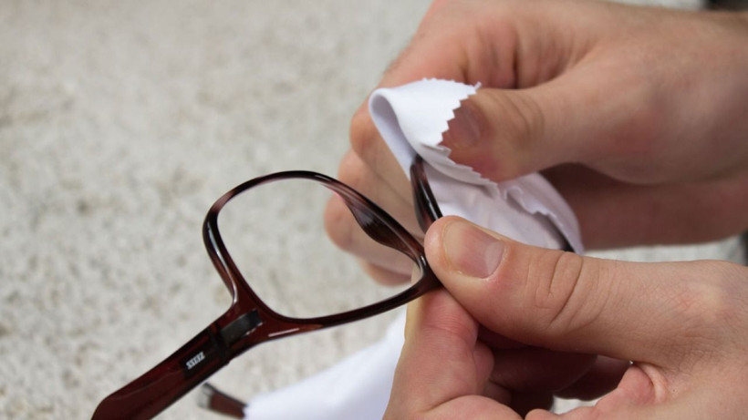 Tozu, kiri, buğuyu yok ediyor! Gözlük camını bu 2 doğal yöntem ayna gibi yapıyor - Resim: 1