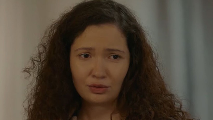 İki başrol oyuncusu da Aldatmak dizisinden ayrıldı; Seyirci ne olduğuna anlam veremiyor - Resim: 4