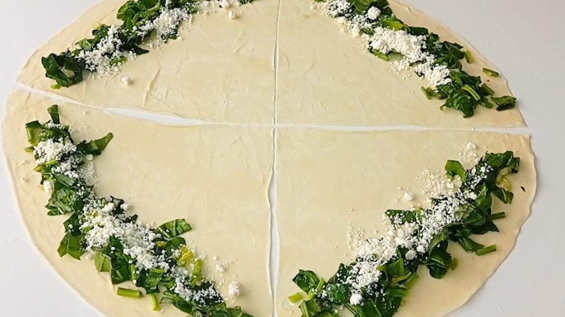 Çıtır çıtır sesi salondan duyulacak! Sadece 2 yufkayla hazırlanan börek - Resim: 2