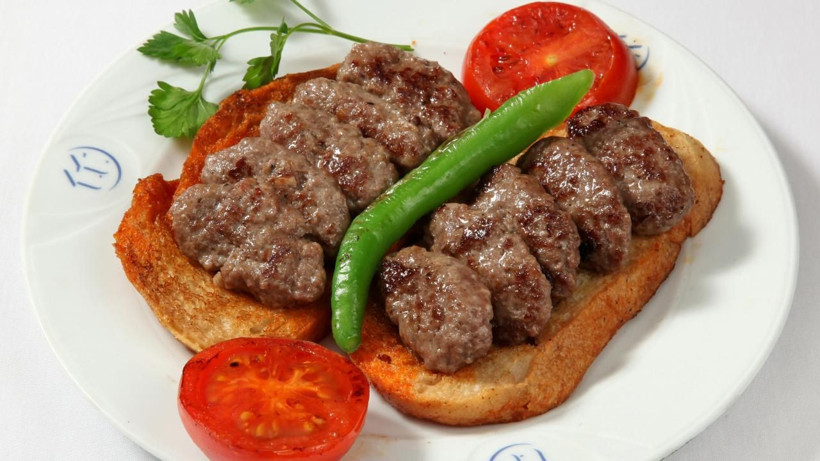 Köfteyi böyle yaparsanız asla dağılmayacak; 44 yıllık ustadan ilk kez duyacaksınız - Resim: 2