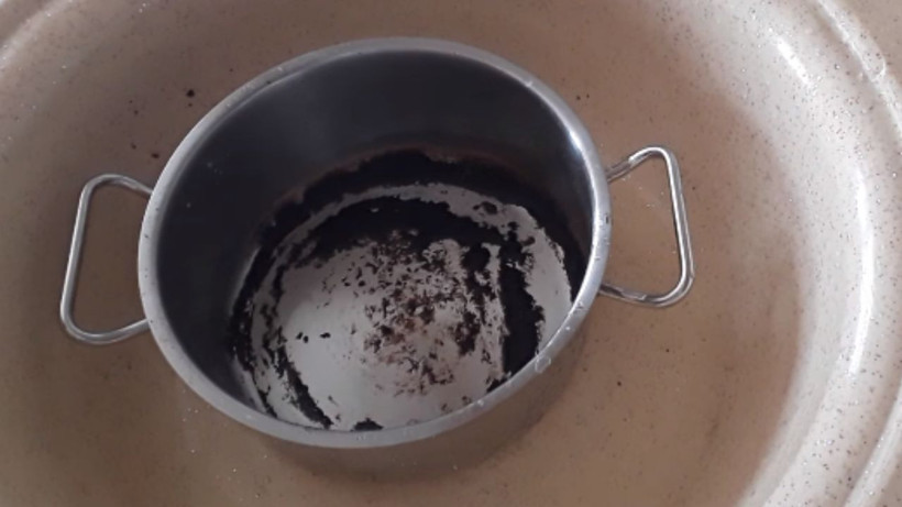 Tenceredeki kireci şıp diye alan hile * Tüm kireci tamamen söküp alıyor - Resim: 4