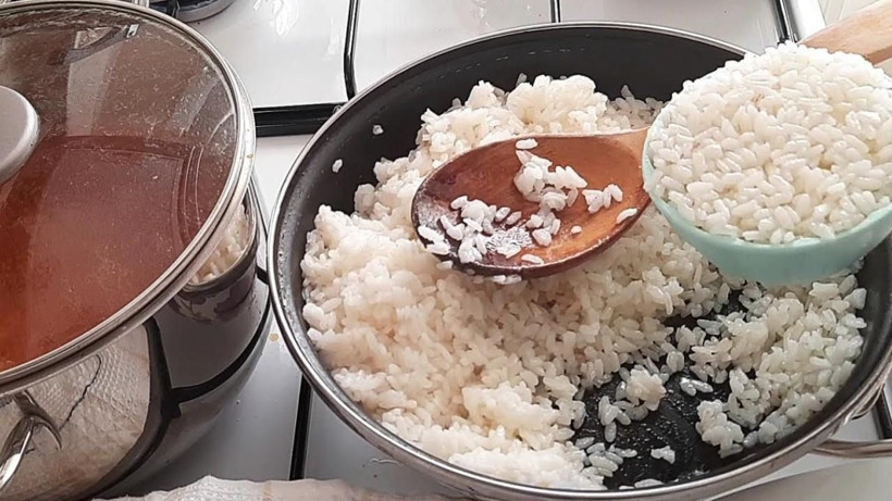 Lezzet katmakla kalmıyor pilavın daha parlak olmasını sağlıyor - Bu 2 ürünü birlikte kullanmak yeterliymiş - Resim: 2