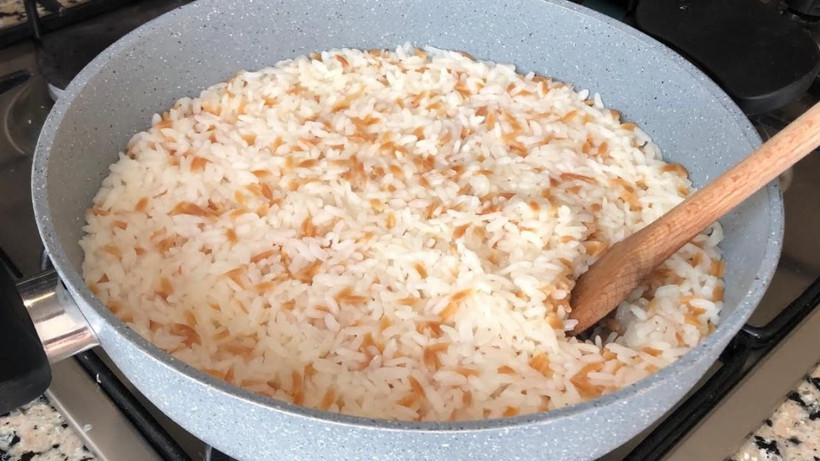 Lezzet katmakla kalmıyor pilavın daha parlak olmasını sağlıyor - Bu 2 ürünü birlikte kullanmak yeterliymiş - Resim: 3