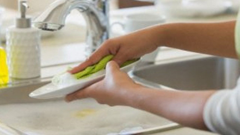 Bulaşık deterjanına boşuna para veriyorsunuz! Daha uzun süre kullanmak için bunu yapın - Resim: 3