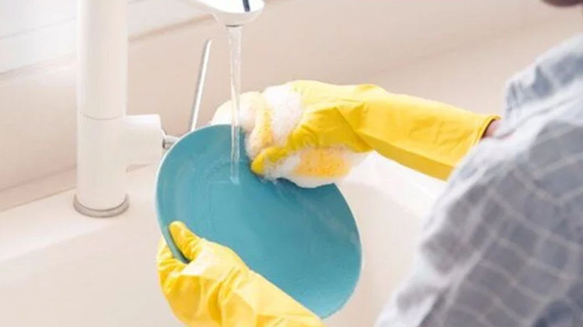 Bulaşık deterjanına boşuna para veriyorsunuz! Daha uzun süre kullanmak için bunu yapın - Resim: 4