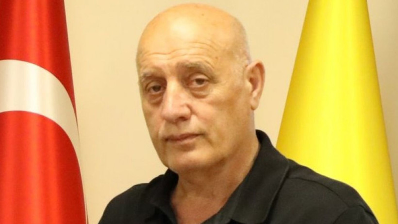 Ecmel Faik Sarıalioğlu kimdir? Talimat verdi, oyuncularını sahadan çekti... - Resim: 3