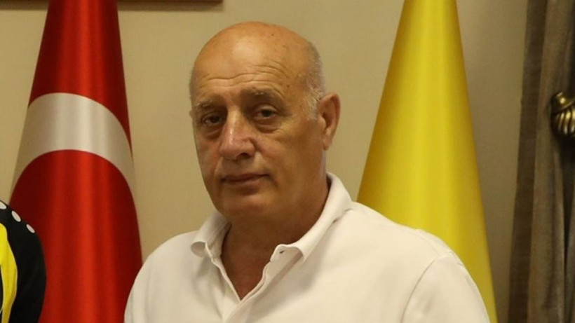 Ecmel Faik Sarıalioğlu kimdir? Talimat verdi, oyuncularını sahadan çekti... - Resim: 4