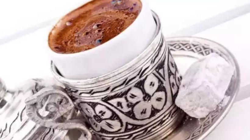 Türk kahvesini gürül gürül köpürten püf nokta- Tarif için sıraya girecekler. - Resim: 1