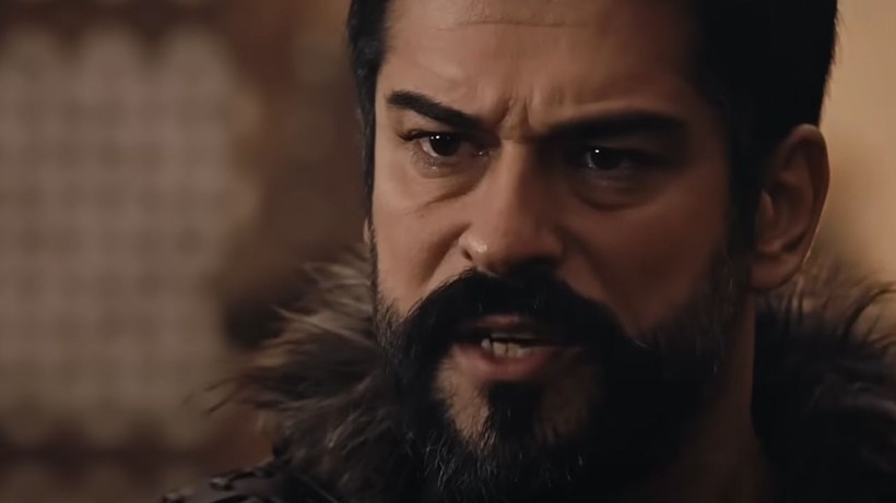 Kuruluş Osman dizisinde bir dönem sona erdi; Efsane isim kadroya acı bir veda etti - Resim: 2