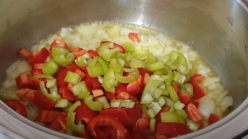 Tarhana çorbasının besin değerini artıran tek baharat- Çay kaşığının ucuyla eklemek yetiyor - Resim: 2