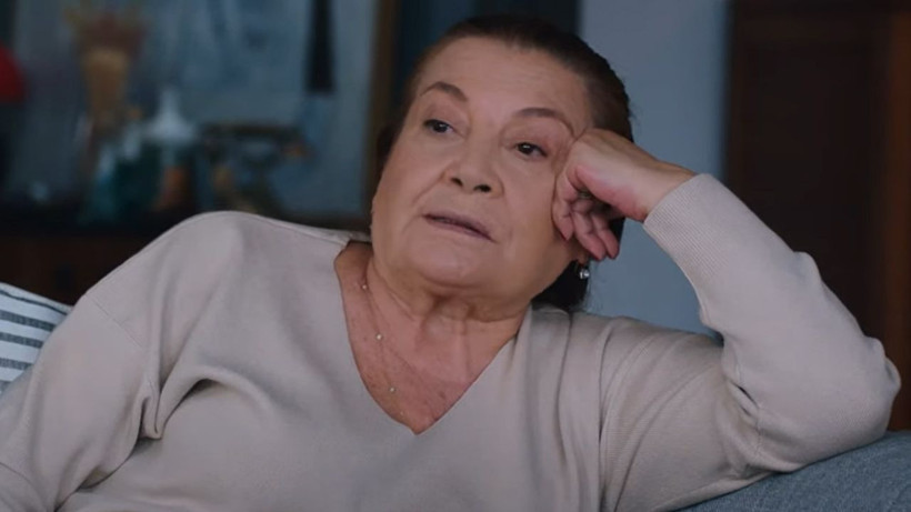 Kızılcık Şerbeti dizisi oyuncusuna ağır sözler; Yeni bölüm sonrası ortalık karıştı - Resim: 1