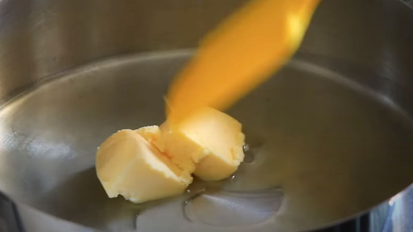 Kıvamı şaşmayan irmik helvasının püf noktası- 1 kaşık ekleyince ağızda dağılıyor* - Resim: 4