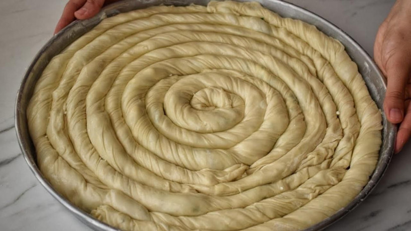 Börek pişirirken dağılmasına neden olan hata - Börek ustaları üstüne basa basa uyardı - Resim: 1
