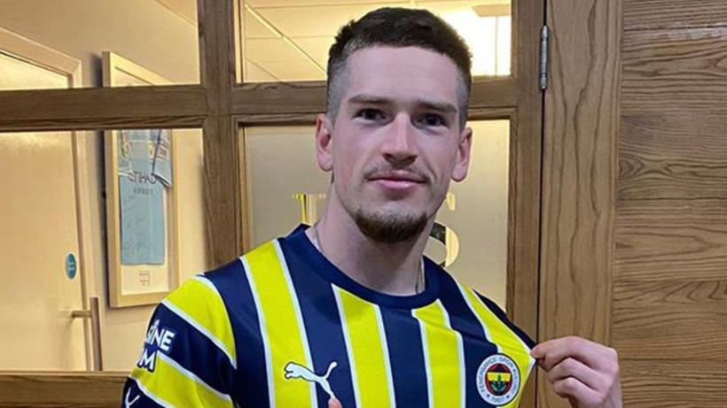 Beşiktaş'ın yeni teknik direktörü yanında 'Çilek' getiriyor! Taraftar şimdiden mest oldu - Resim: 3