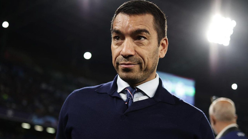 Beşiktaş'ın yeni teknik direktörü yanında 'Çilek' getiriyor! Taraftar şimdiden mest oldu - Resim: 1