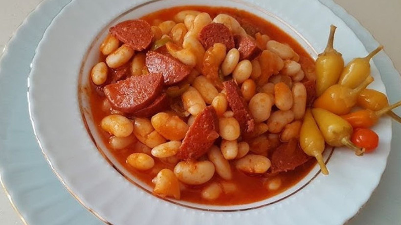 Son dönemde popüler oldu - Klasik kuru fasulye yemeğini unutturan tarif - Resim: 4