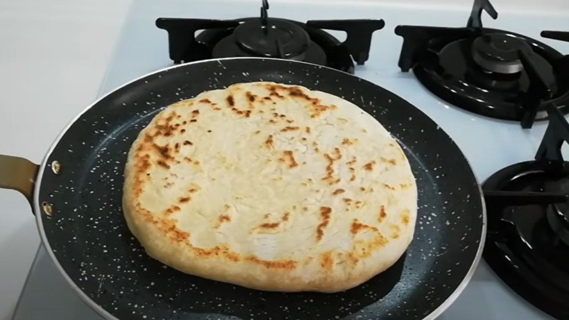 Hava yastığı gibi kabaran bazlamanın püf noktası* köylü kadınlar bile uyguluyor - Resim: 4