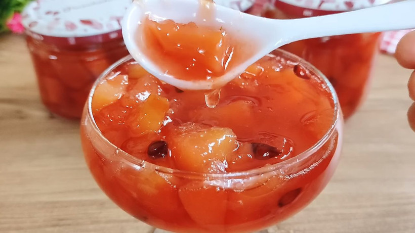 1 kaşık ekleyince tam kıvamında oluyor- Ayva reçelinin lezzetini katlayan tek malzeme - Resim: 1