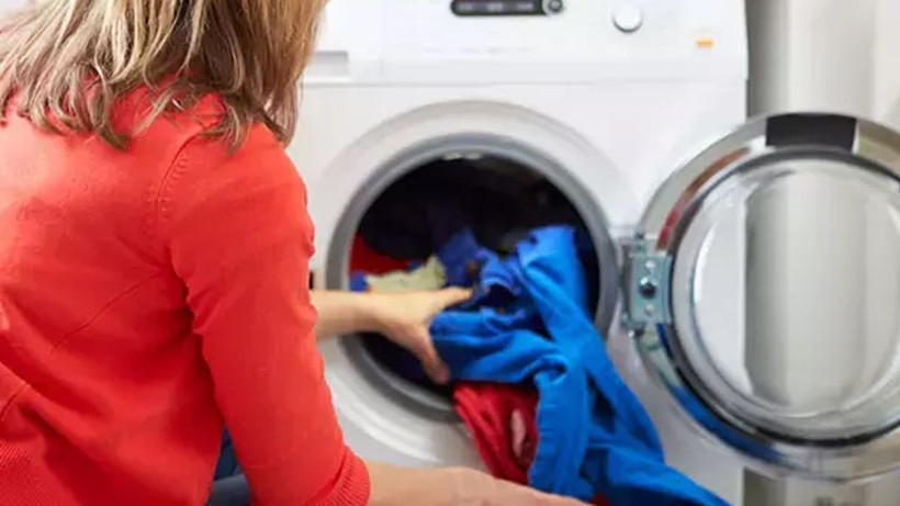 Çamaşır makinenizde kireçlerden eser kalmayacak; Bir çay bardağı koymanız yeterli - Resim: 4