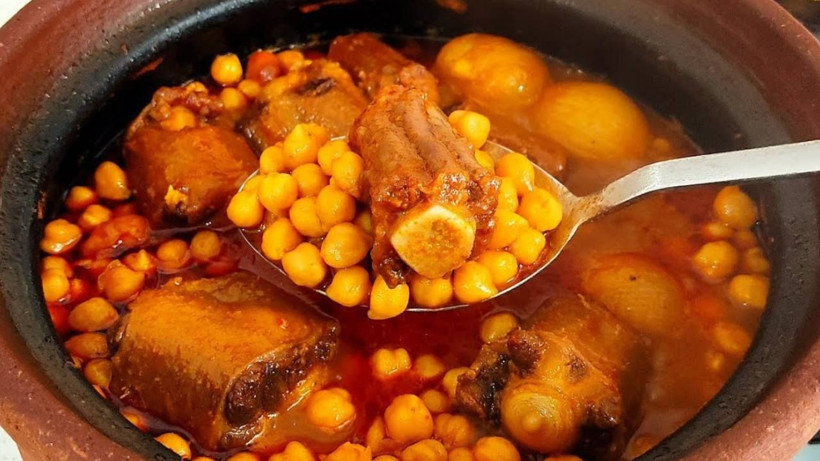 Tencereye 1 tatlı kaşığının ucu kadar ekleyin - Nohut lokum gibi oluyor ve asla dağılmıyor - Resim: 2