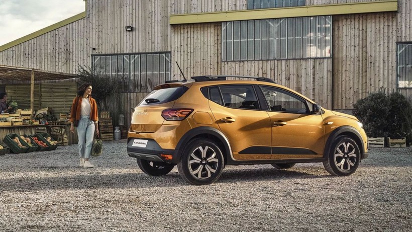 Dacia bu modeli 865 bin liradan satmaya başladı; Fiyat listesi ay başında değişecek - Resim: 4